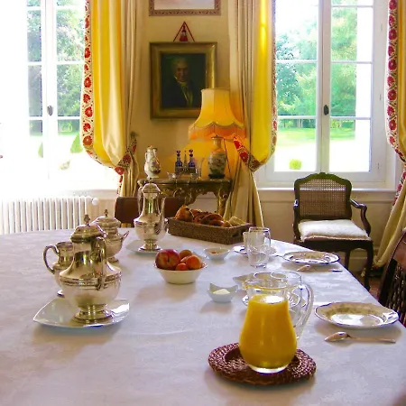 Couette-café Château De Cleuville