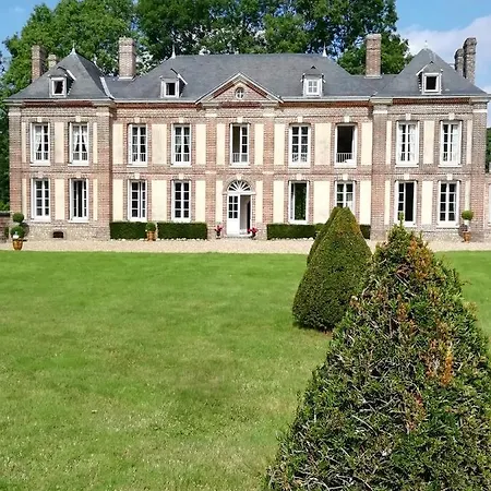 Alojamento de Acomodação e Pequeno-almoço Château De 4*