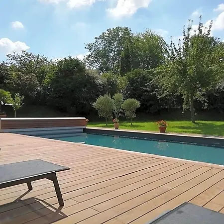 Alojamento de Acomodação e Pequeno-almoço Château De Cleuville